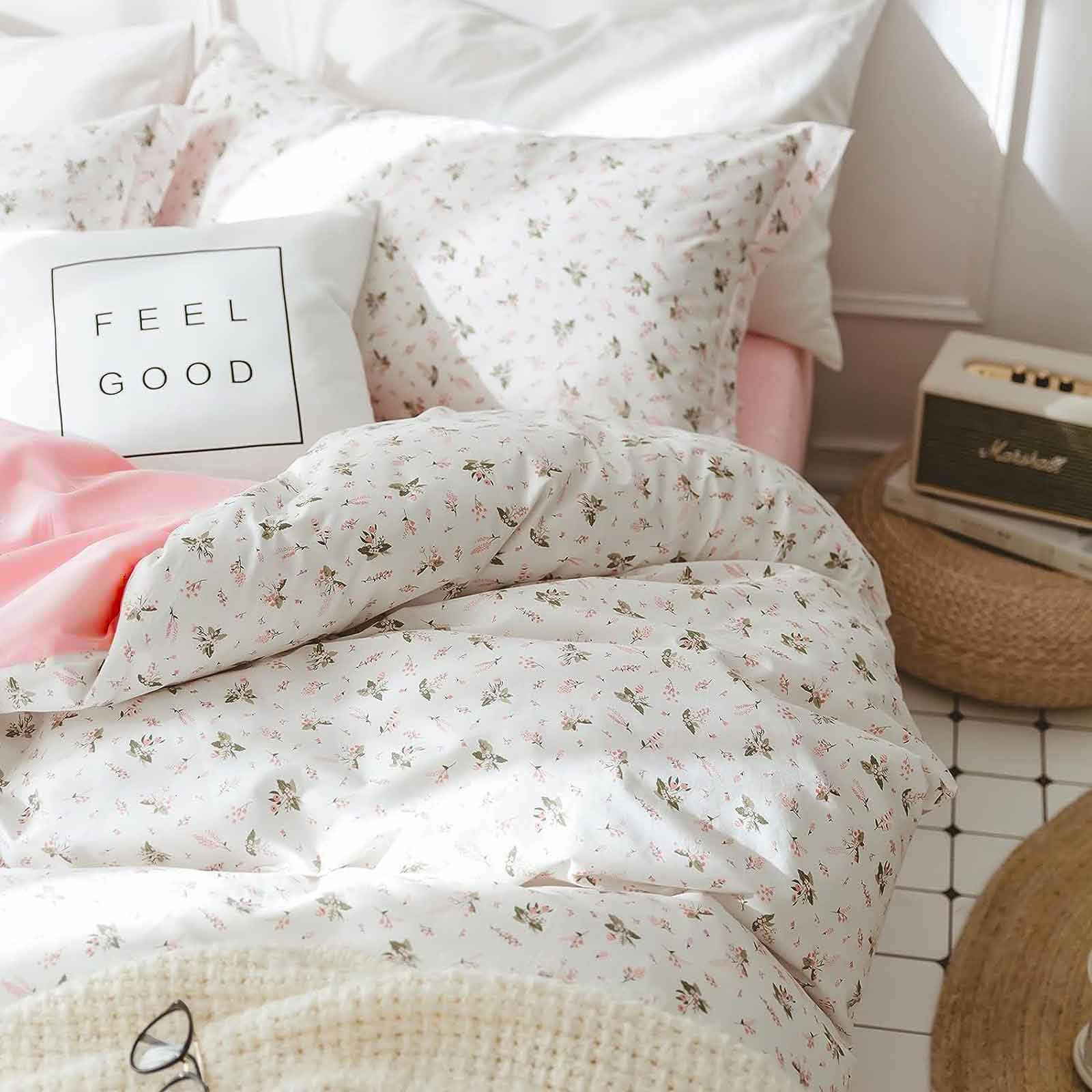 Faincy Floral Queen Size Comforter Set, Pink White Flower Leaf Pattern Printed Preppy Reversible Alternative Bed Sets - 90 X 90