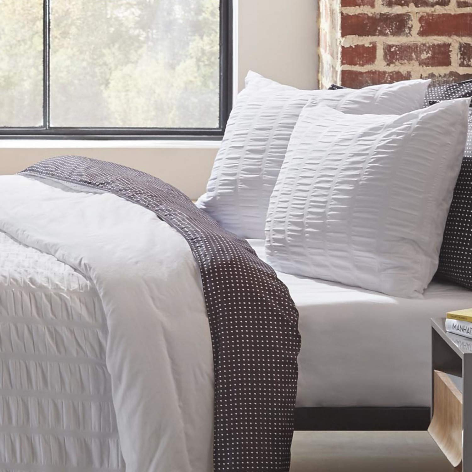 City Scene Orleans Duvet Cover Set, Queen, White