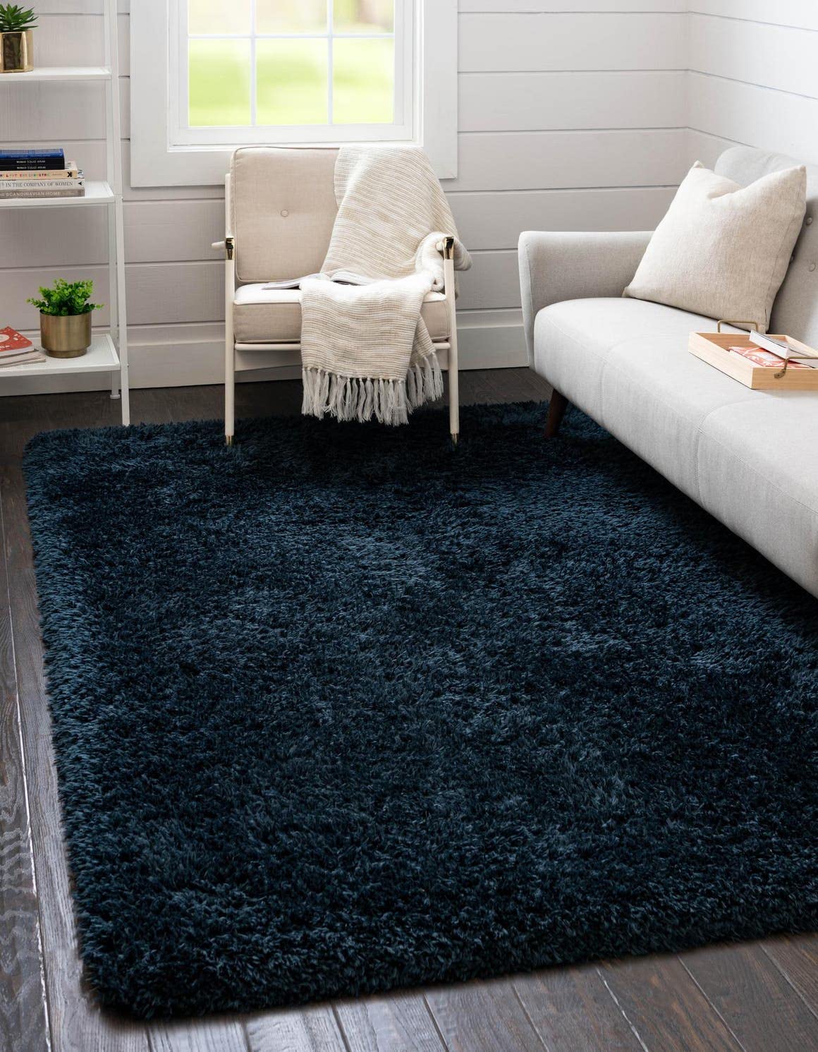 Rugs.com Infinity Collection Solid Shag Area Rug 6 x 9 Cobalt Shag Rug Perfect for Living Rooms, Large Dining Rooms, Open Floo