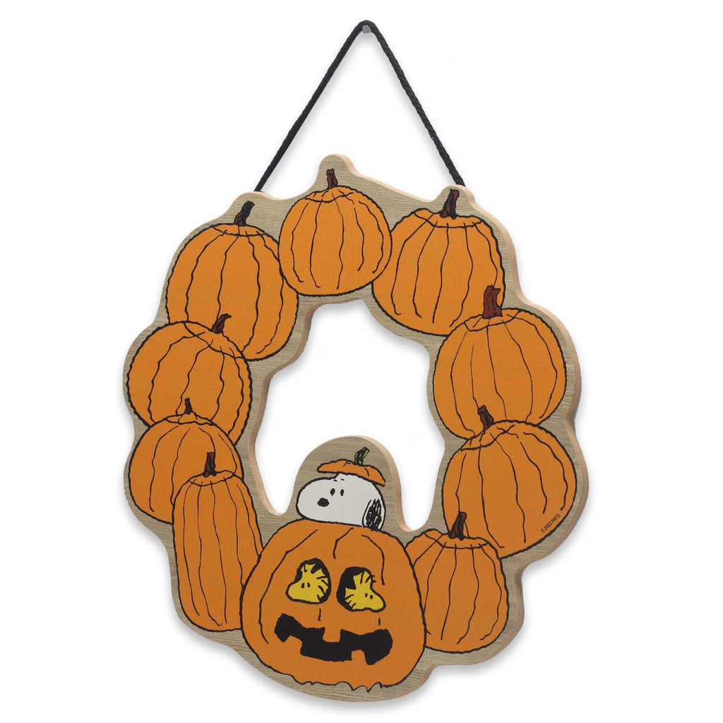 Open Road Brands Peanuts Snoopy Jack-O-Lantern Halloween Wreath Hanging Wood Wall Decor - Fun Snoopy Halloween Sign For Home