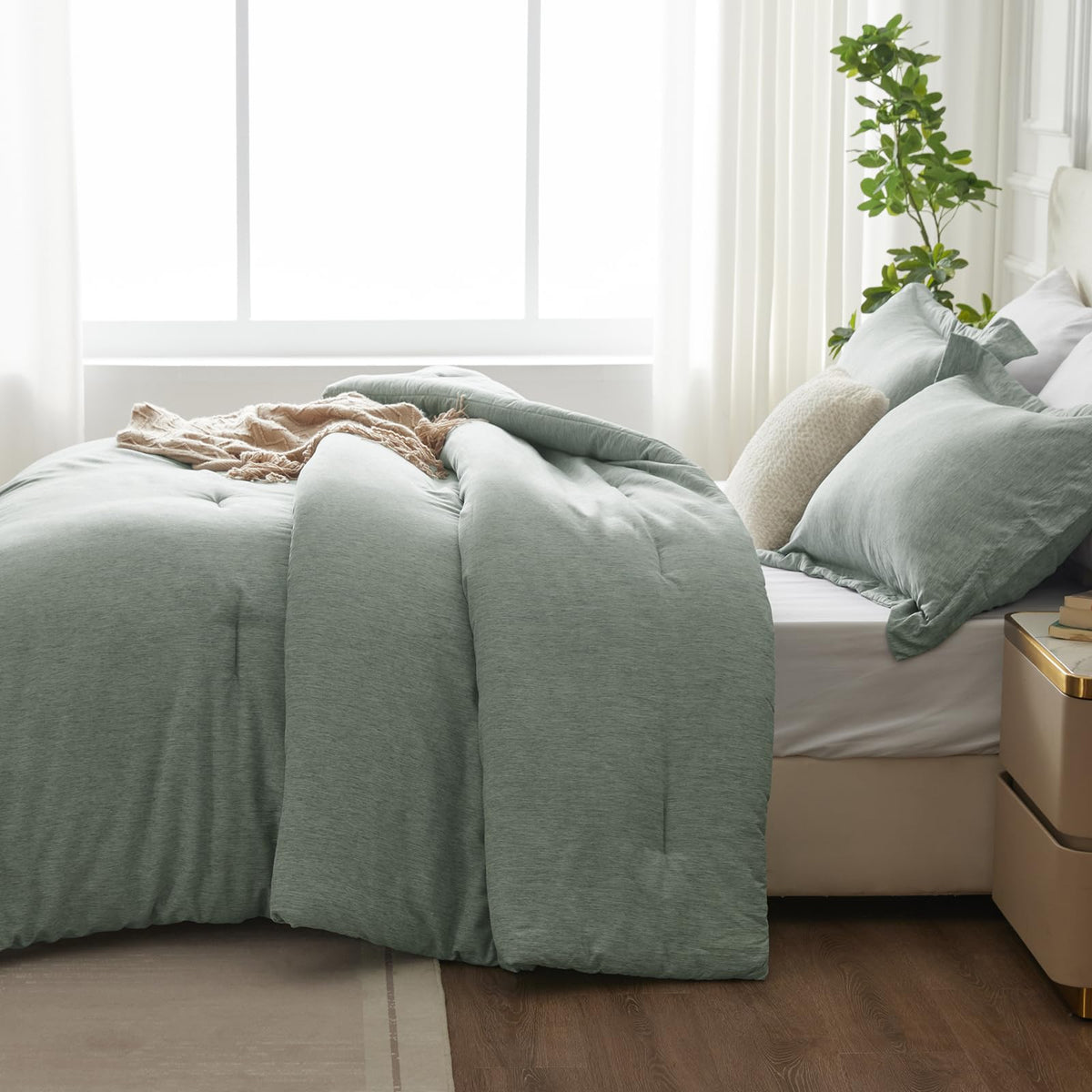 Cozylux Twin/Twin Xl Comforter Set Dorm Bedding - 2 Pieces Sage Green Twin Extra Long Soft Luxury Cationic Dyeing Comforter For College, Breathable Boho Bed Sets With 1 Comforter And 1 Pillow Sham