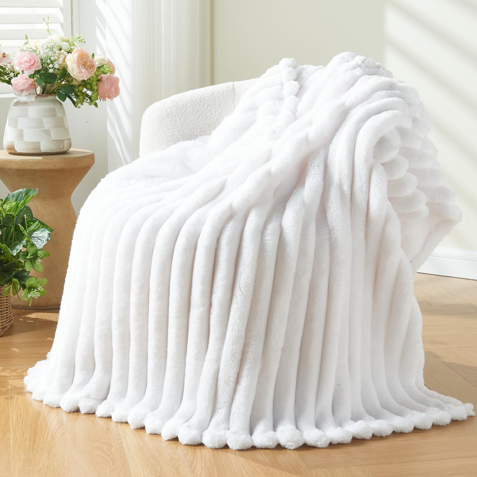 Newcosplay Super Soft Throw Blanket White Premium Silky Flannel Fleece 3D Ribbed Jacquard Lightweight Bed Blanket All Season Use