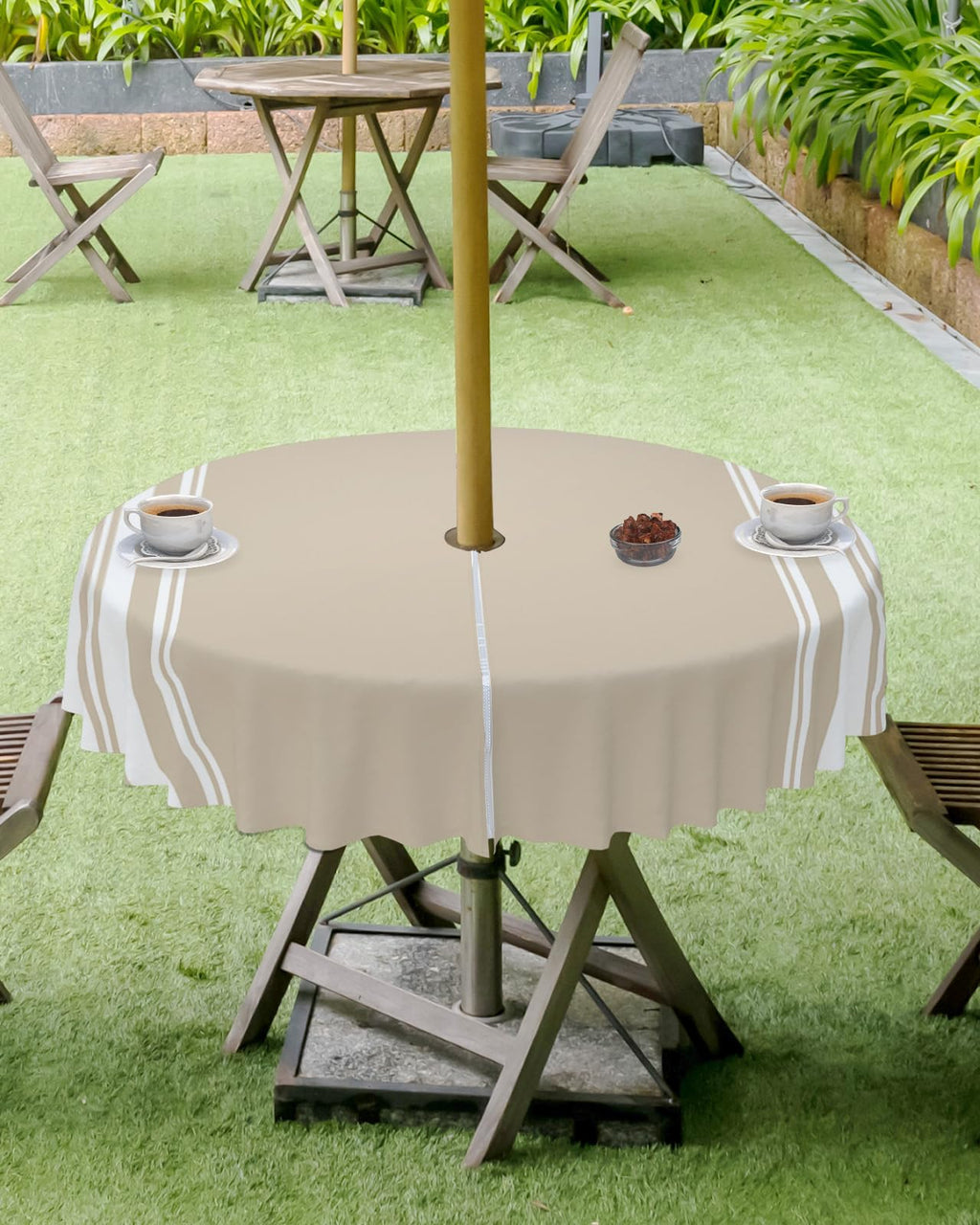 Queenker Outdoor Tablecloth With Umbrella Hole, Khaki And White Stripe Round Tables Waterproof Tabletop Collection For Patio, Ga