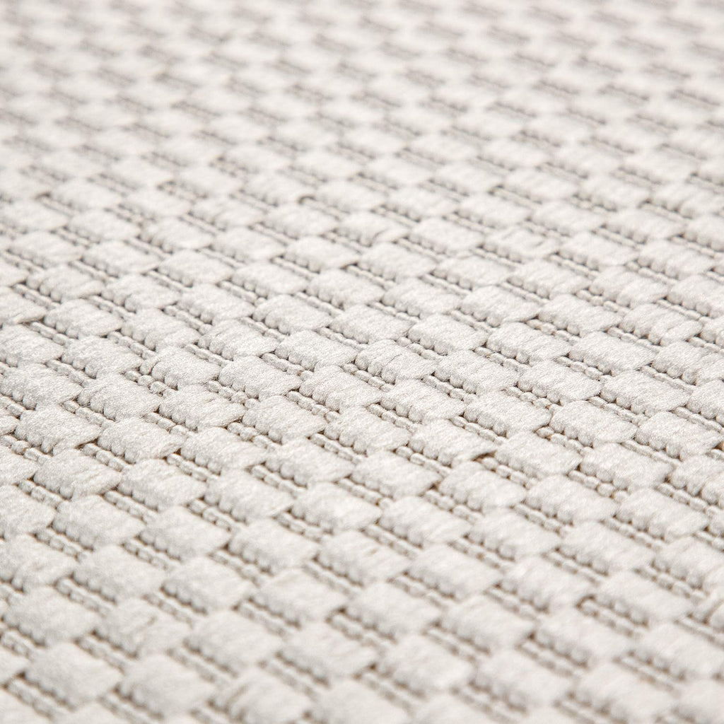 Solid Outdoor Rug For Patio Or Balcony Weatherproof In Mottled Cream, Size: 6'7' X 9'2'