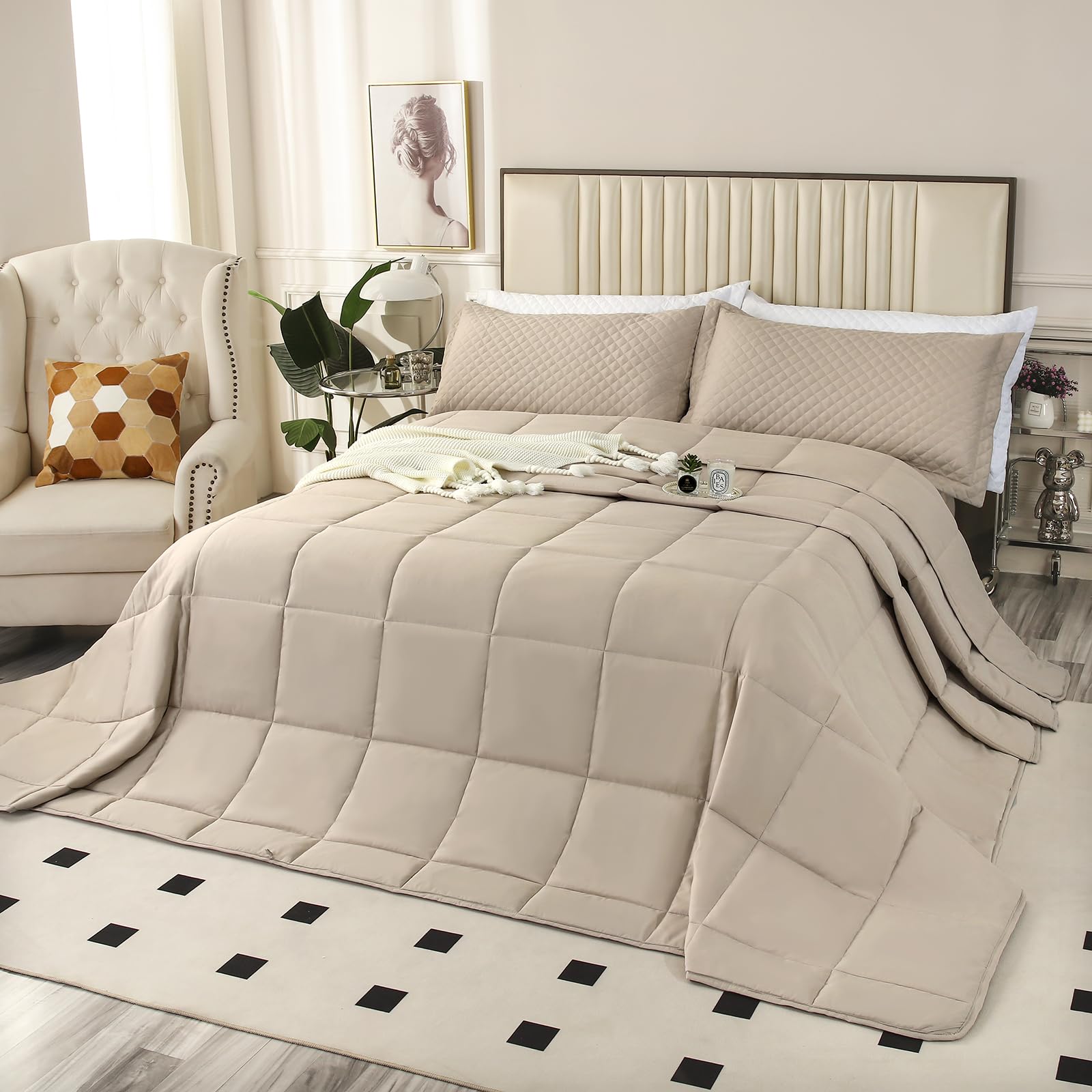 Souloooe 128X120 Oversized King Plus Comforter, Extra Large King Size Quilts 3 Pieces Lightweight Reversible Down Alternative Co