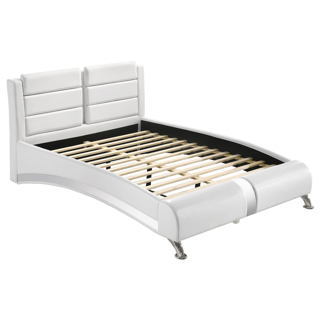 Coaster Home Furnishings Jeremaine Contemporary 5-Piece Bedroom Set Leatherette Upholstered California King Size Sleigh Bed Frame 40-inch Headboard White 300345KW-S5
