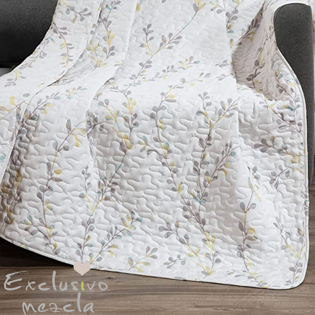 Exclusivo Mezcla Microfiber Flower Pattern Quilted Throw Blanket For Bed/Couch/Sofa, Soft And Lightweight (50''X 60'', White)