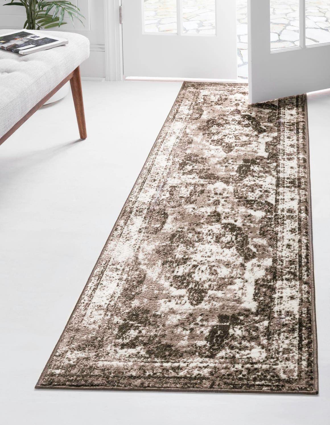 Unique Loom Sofia Collection Area Rug - Salle Garnier (2 x 5 1 Runner, Light Brown/ Brown)