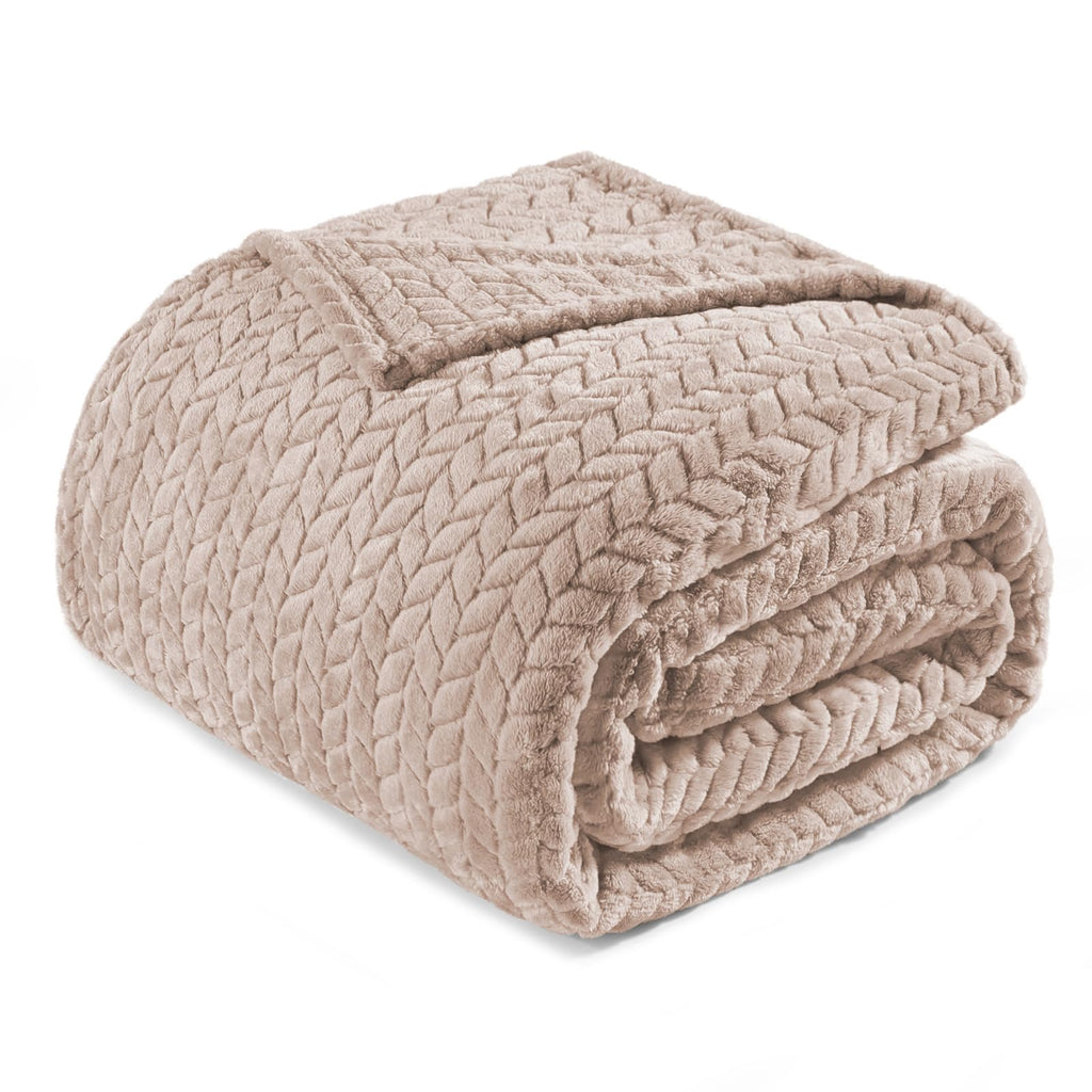 Exclusivo Mezcla Camel Fleece King Size Blanket For Bed, 90X104 Inches Soft Cozy 3D Decorative Jacquard Flannel Blankets, Lightw