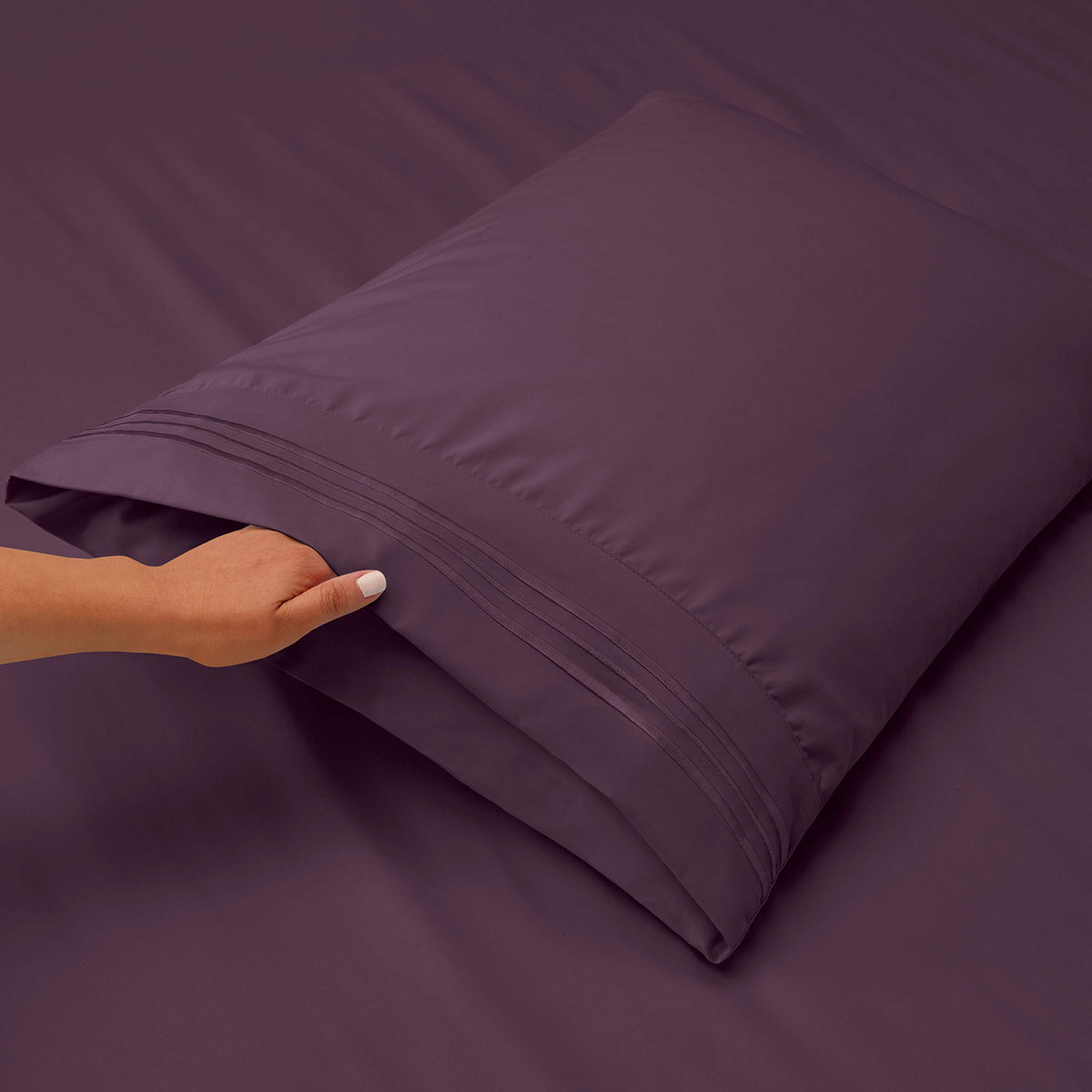 Clara Clark Queen Sheets, 6 Piece Set - Hotel Luxury Sheets For Queen Size Bed, Super Soft Bedding Sheets & Pillowcases, Queen Size Sheets, Eggplant Purple