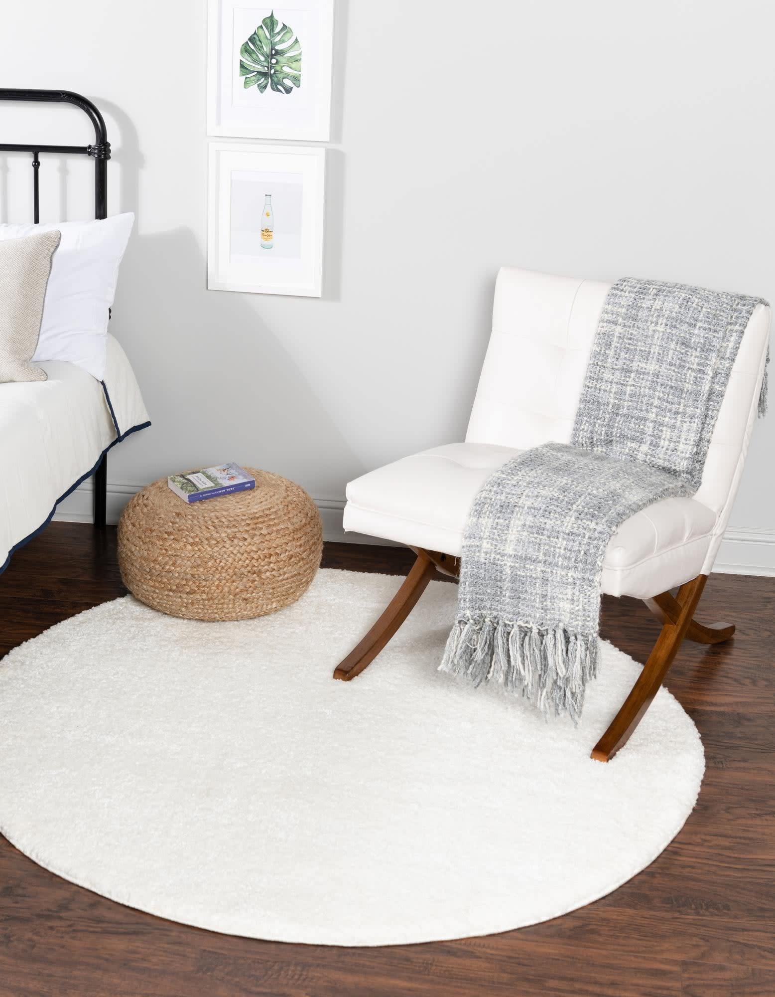Unique Loom Solo Collection Area Rug - Calabasas (5 3 Round, Snow White)