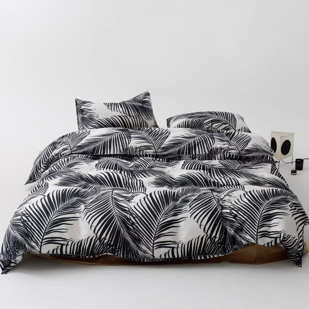 KAREVER Black Leaves Comforter Queen Black and White Palm Leaf Printed Comforter Sets Modern Boho Black Tropical Botanical Leave