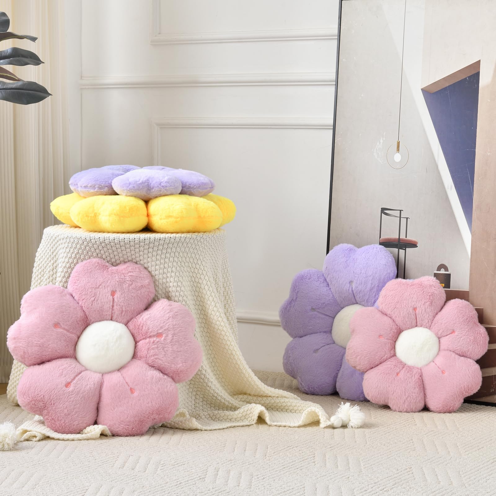 Ddliury Flower Pillow, Flower Shaped Pillow Decorative Throw Pillows For Bed Couch, Cute Daisy Pillow Dorm Decor Floor Seating Cushion (Grey Pink, 19.6 Inches)