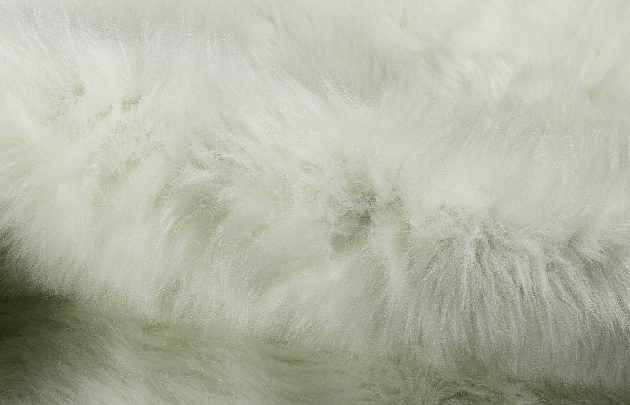 HomeRoots Decor 5.25' X 7.5' Off White Faux Hide Area Rug