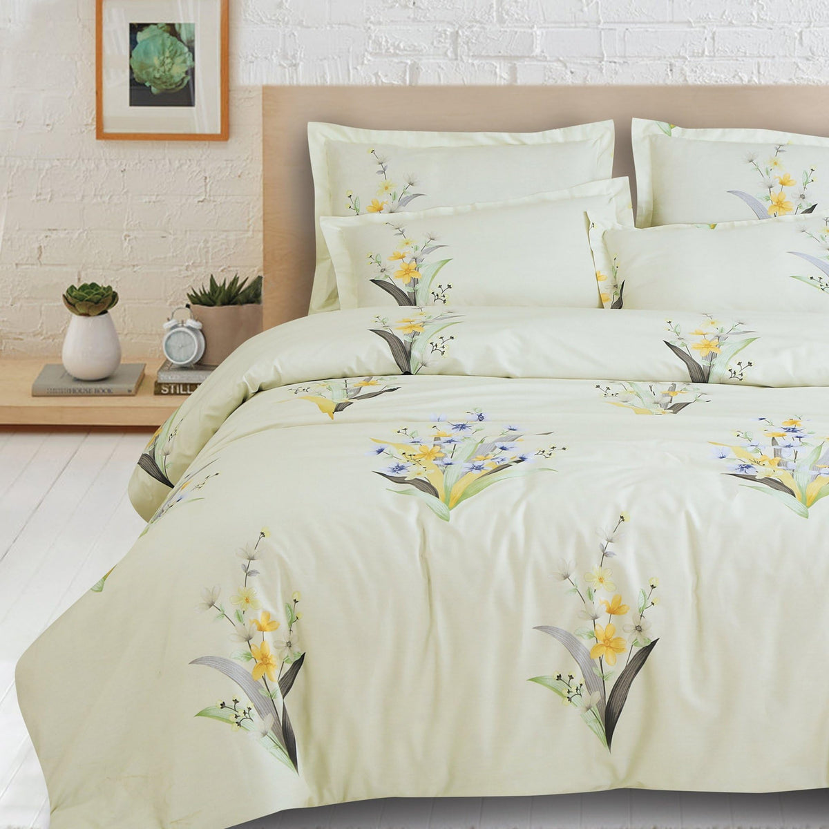 Malako Sion 500 TC 100% Cotton King Size Bedsheet Set  Tea Green Botanical | 3 Piece with 2 Pillow Covers | 275 x 275 cm | Soft