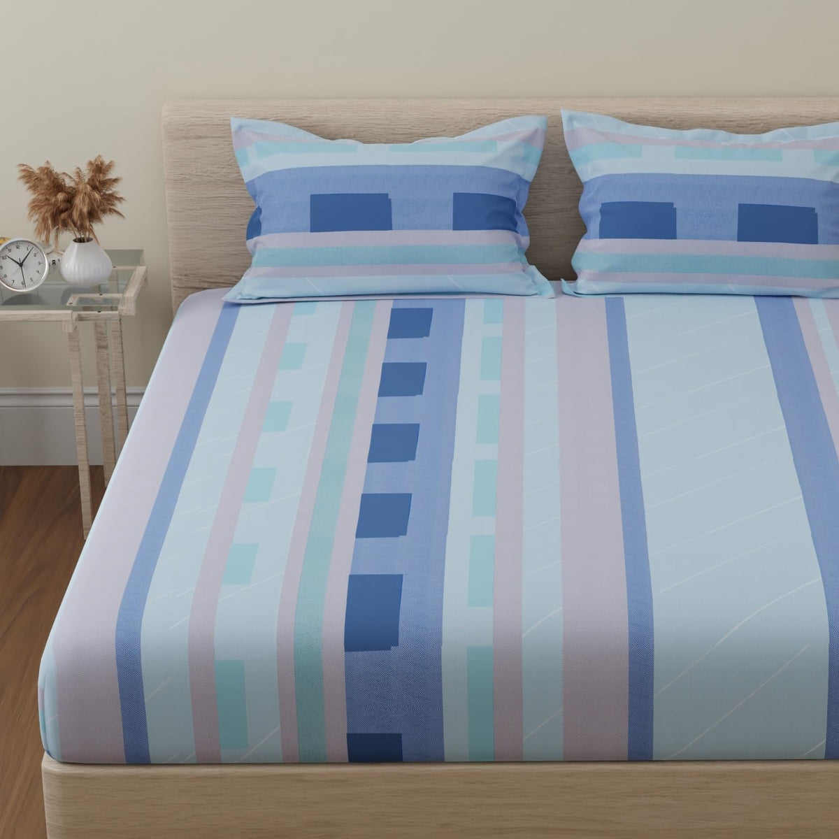 Huesland by Ahmedabad Cotton 144 TC Cotton Double Bed Sheet with 2 Pillow Covers | Seafoam Green & White & Ocean Blue