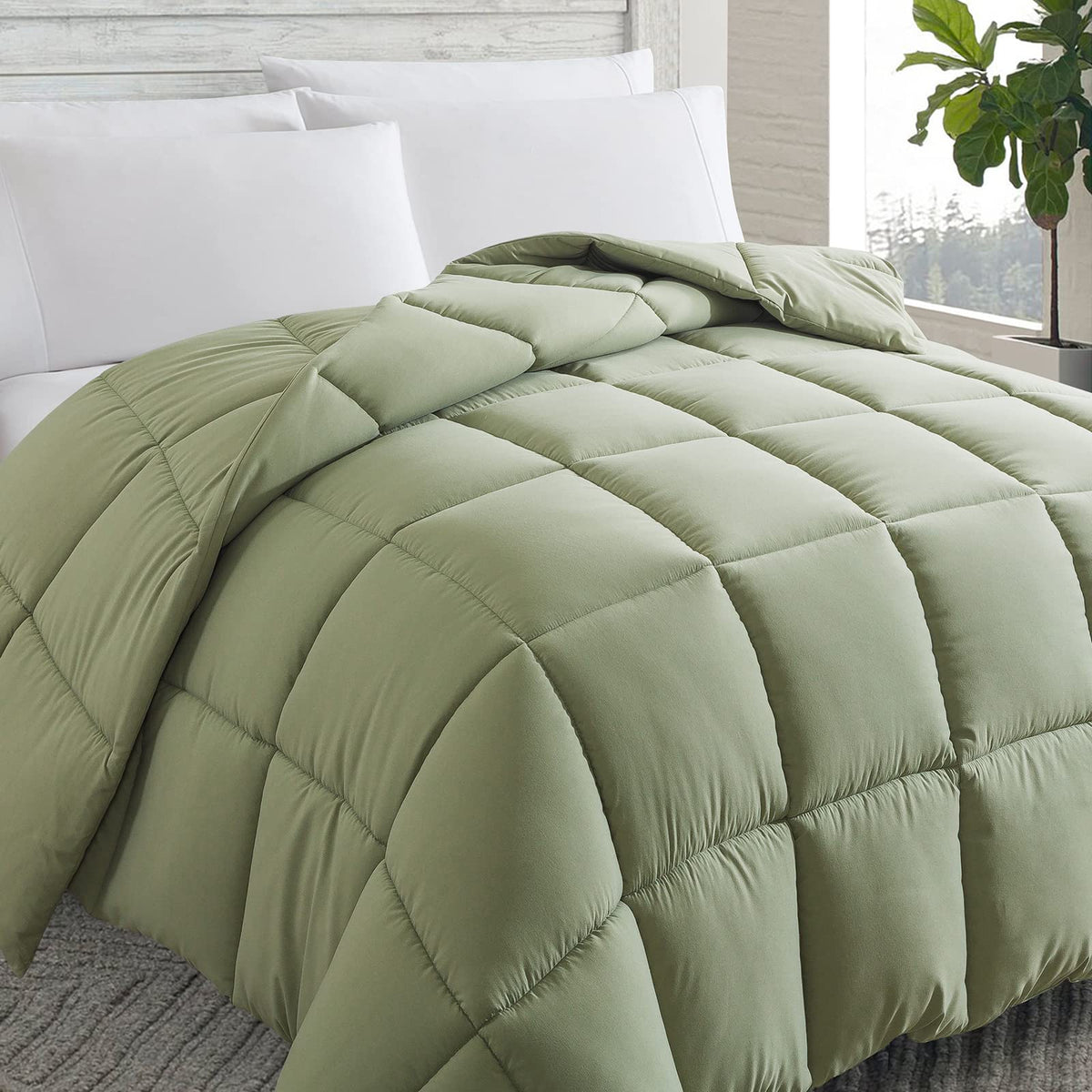 Cosybay Down Alternative Comforter (Sage Green, King) - All Season Soft Quilted King Size Bed Comforter - Duvet Insert With Corn