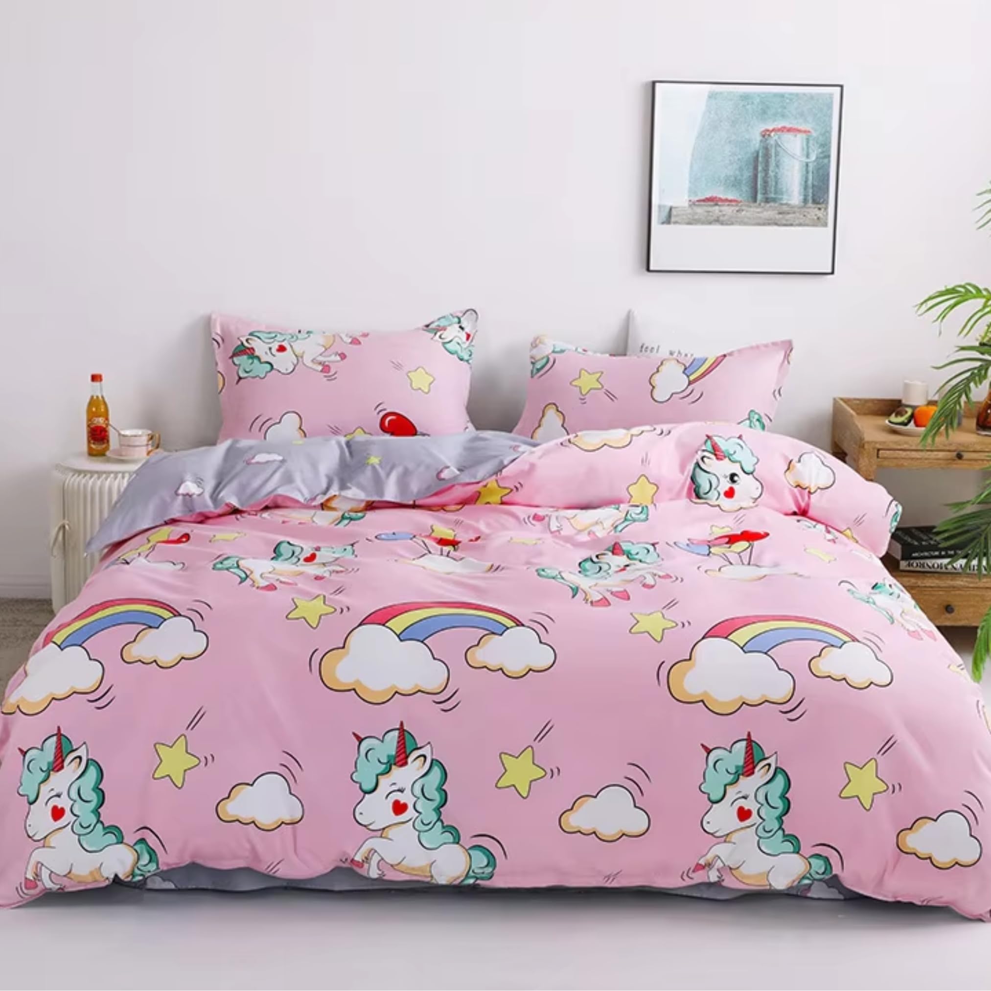 Famyo Super Soft Duvet & Bedding Set For Kids, Printed Queen Bed 250 Tc Fitted Bedsheet, 2 Pillows, 150 Gsm Reversible Ac Comfor