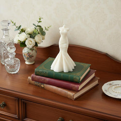 4 Ivory Love Scented Dimensional Form Candle