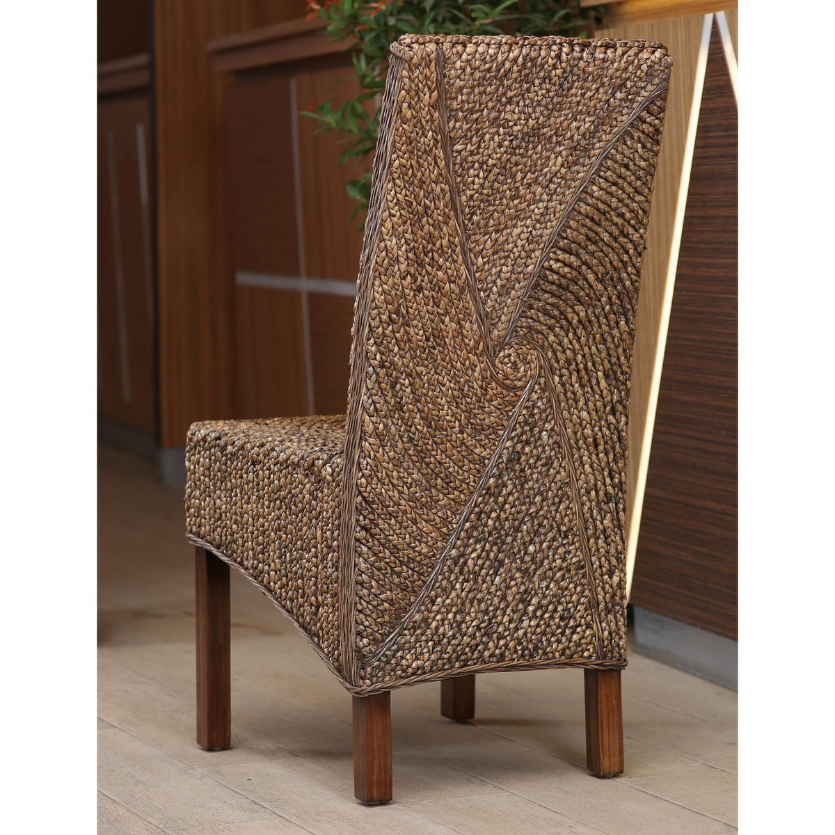 International Caravan Furniture Piece Lambada Hyacinth Spiral Design Chair