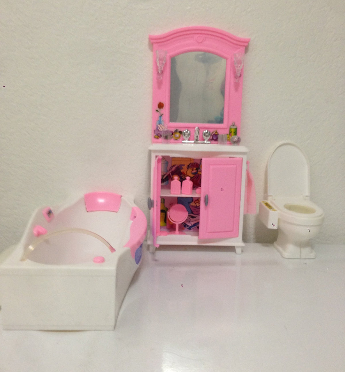 My Fancy Life Dollhouse Furniture Bath Room With Bath Tub And Vanity