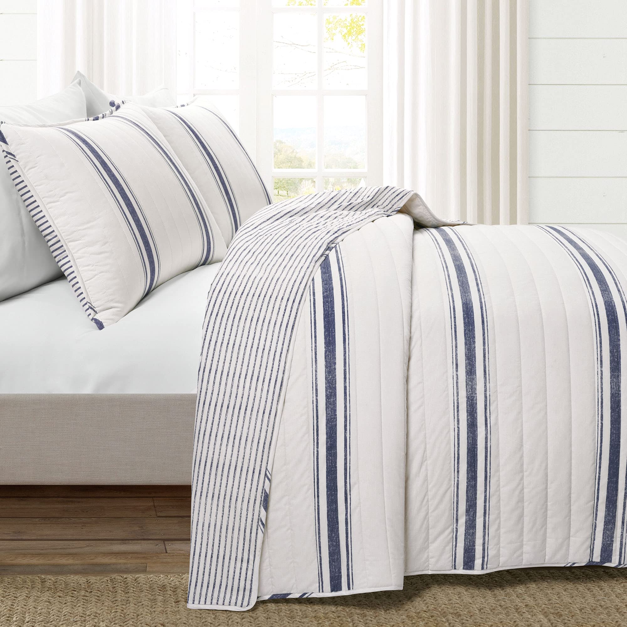 Lush Decor Comforter Farmhouse Stripe, Full/Queen, Navy 3
