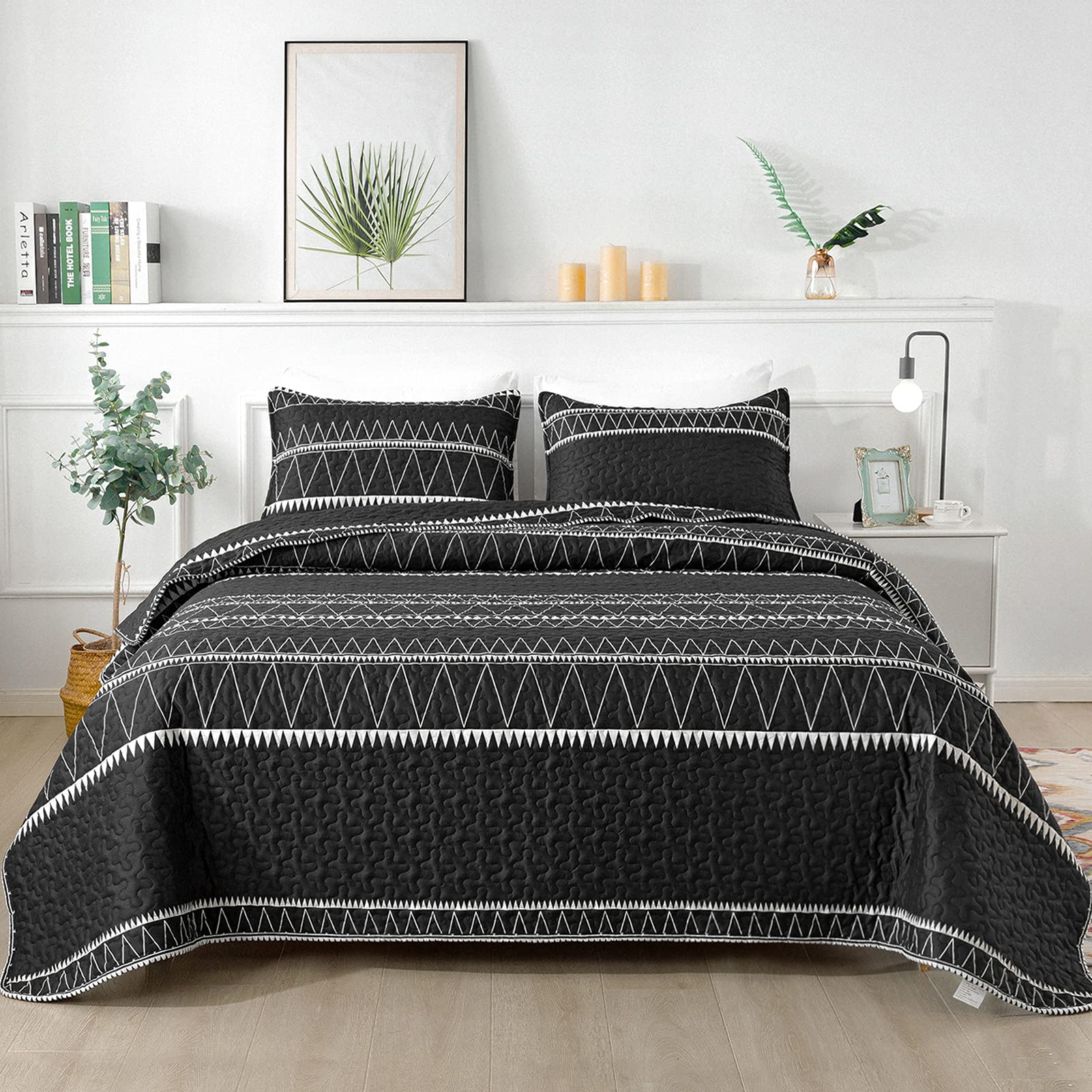 Andency Black Quilt Set Queen (90X96 Inch), 3 Pieces(1 Striped Triangle Printed Quilt And 2 Pillowcases), Bohemian Summer Lightw