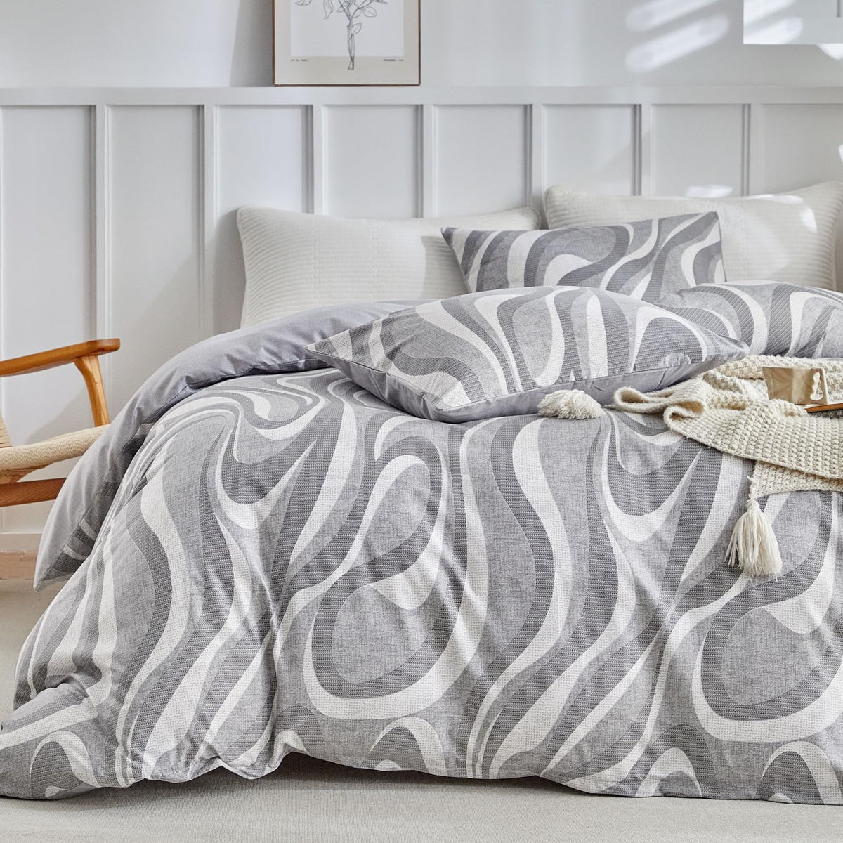 Lekesky King Size Grey Duvet Cover Set, 3 Pieces Soft Microfiber Bedding with Abstract Geometric Print, 104x90 Duvet Cover & 2 Pillowcases