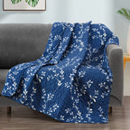 Exclusivo Mezcla Microfiber Flower Pattern Quilted Throw Blanket for Bed/Couch/Sofa, Soft and Lightweight (50''x 60'', Navy Blue