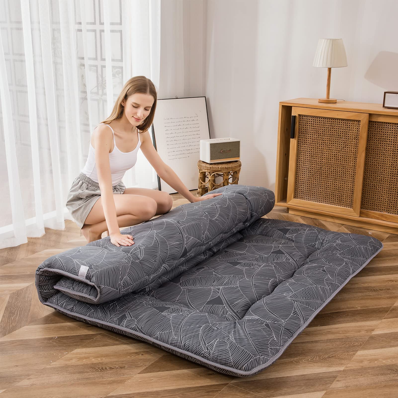 MAXYOYO Black Leaf Printed Japanese Futon Floor Mattress, Thicken Sleeping Pad Floor Bed Roll Up Camping Guest Mattress Folding 