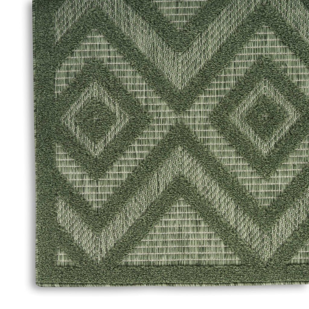 Nourison Versatile Indoor/Outdoor Green 5' X 7' Area Rug, Easy Cleaning, Non Shedding, Bed Room, Living Room, Dining Room, Backyard, Deck, Patio (5X7)