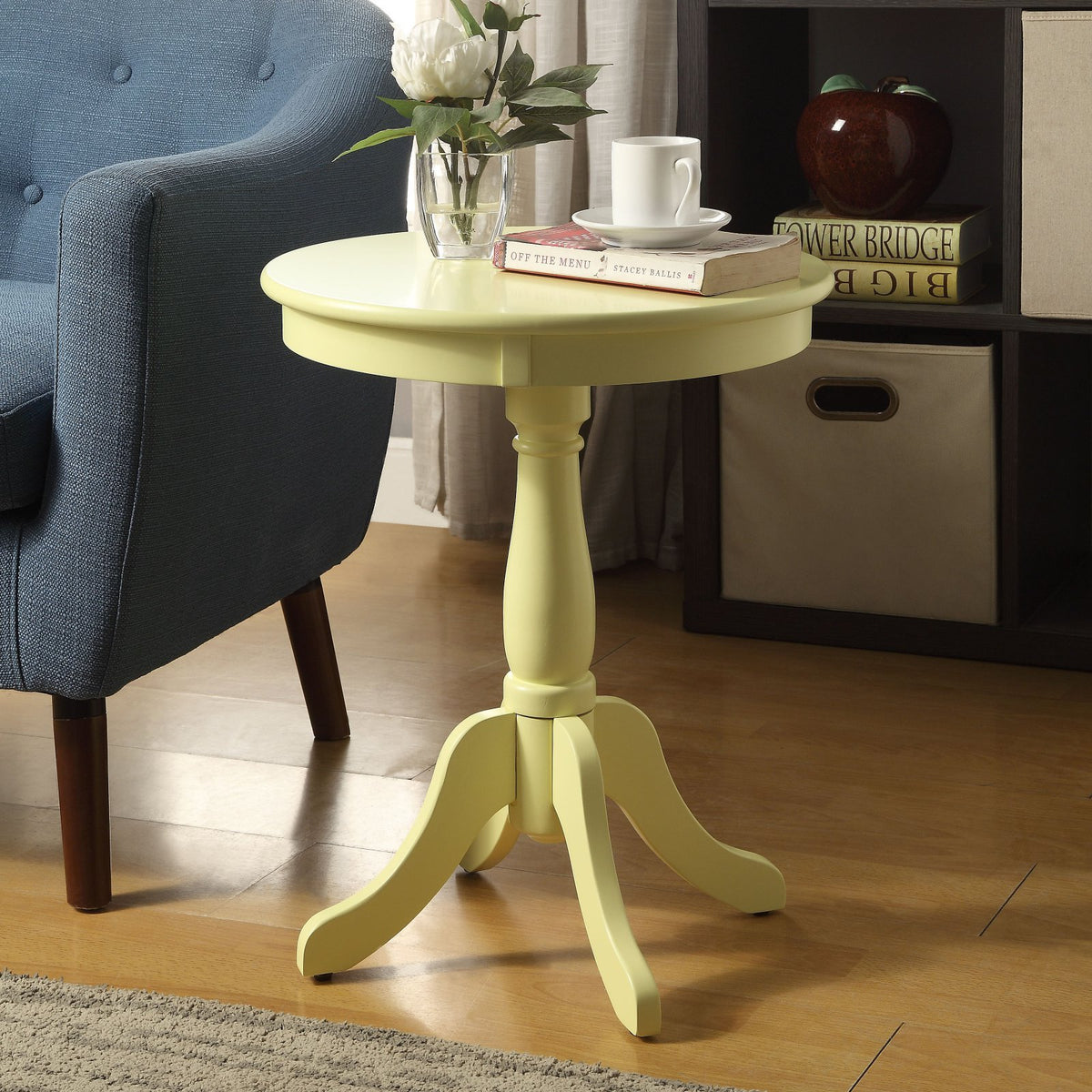 Acme Alger Round Wooden End Table In White