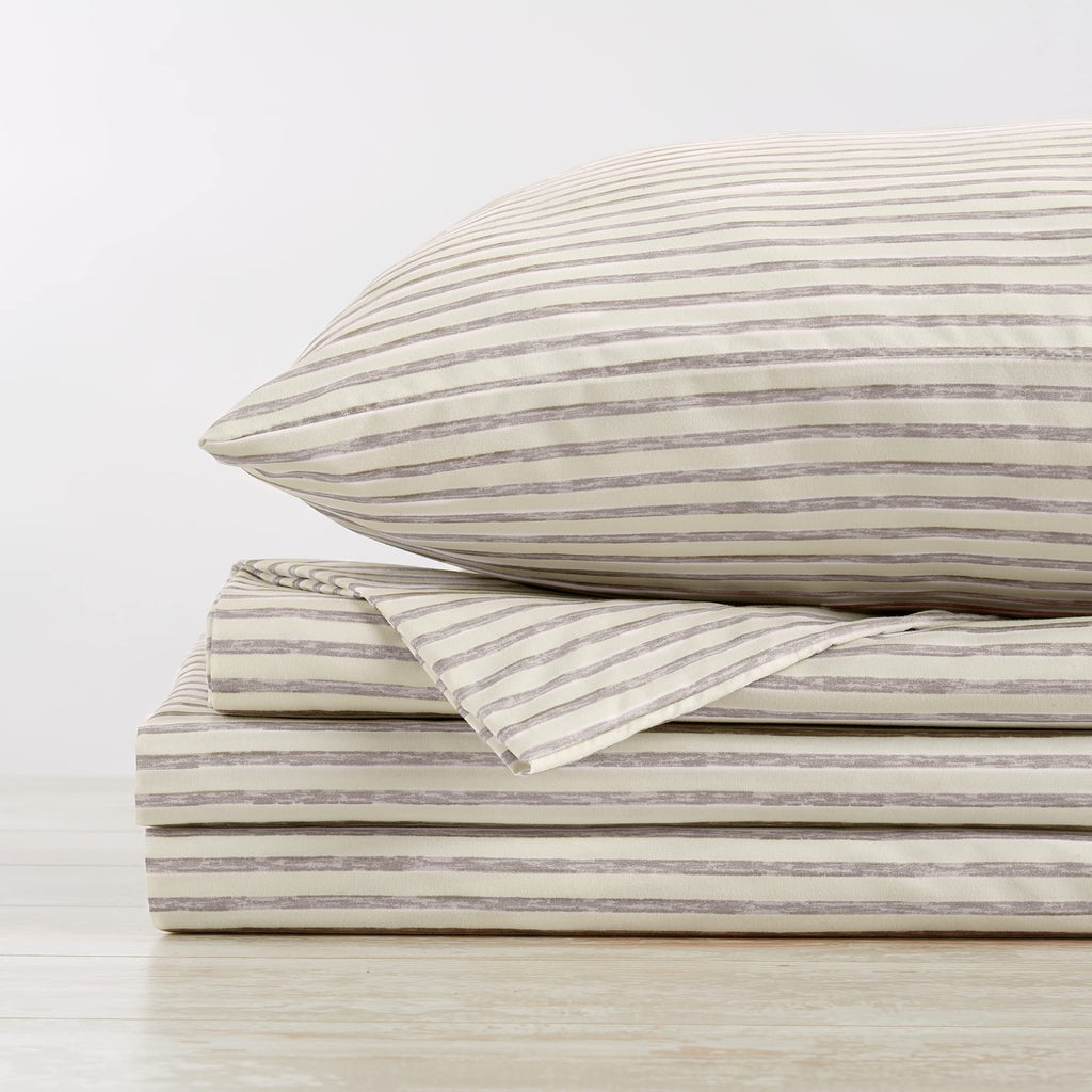 3-Piece Stripe Printed Ultra-Soft Microfiber Sheet Set. Wrinkle Free, Comfortable, All-Season Bed Sheets. Evette Collection (Twin, Stripe - Light Grey)