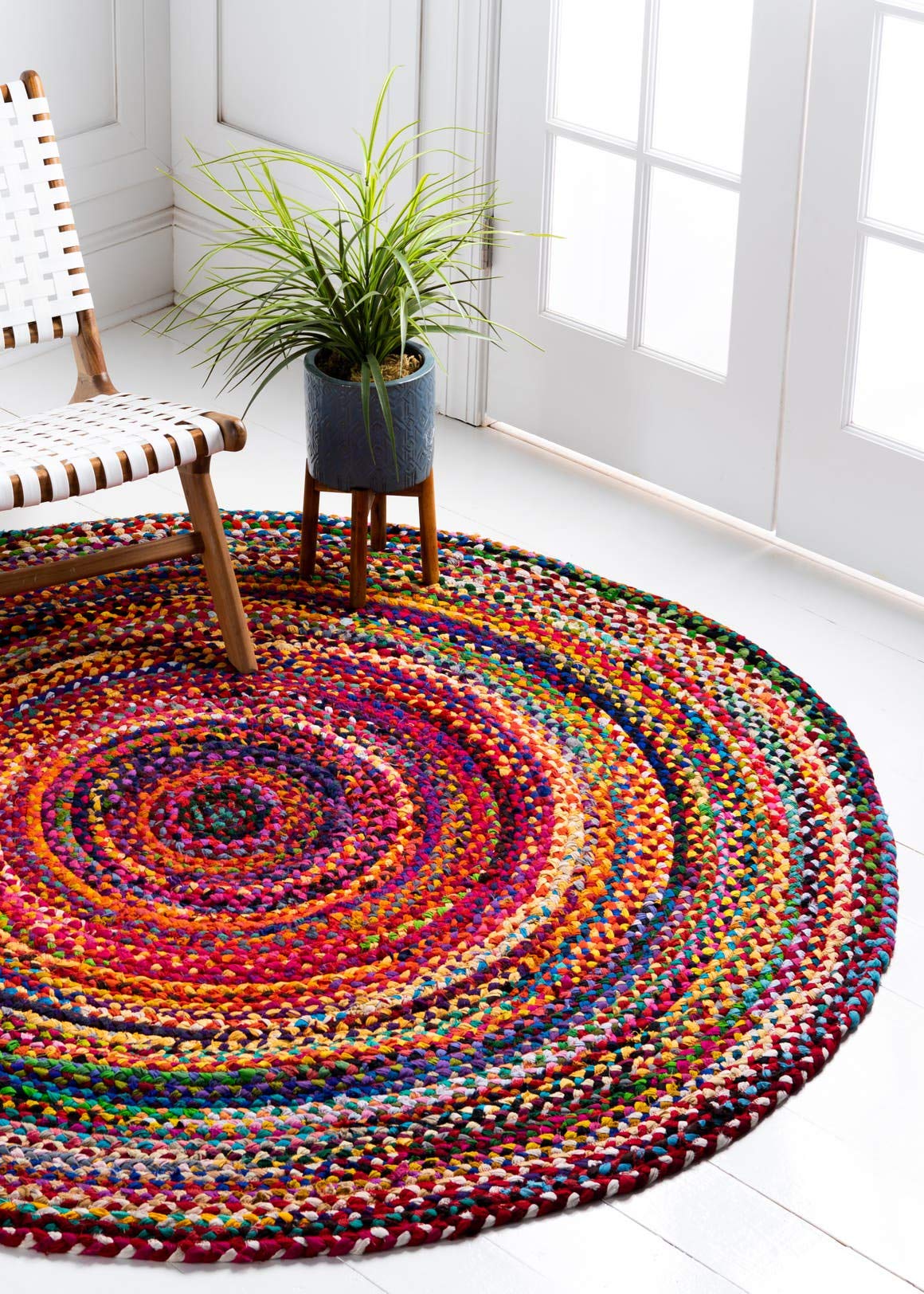 Unique Loom Braided Chindi Collection Area Rug - Layer (8 Round, Multi/ Blue)