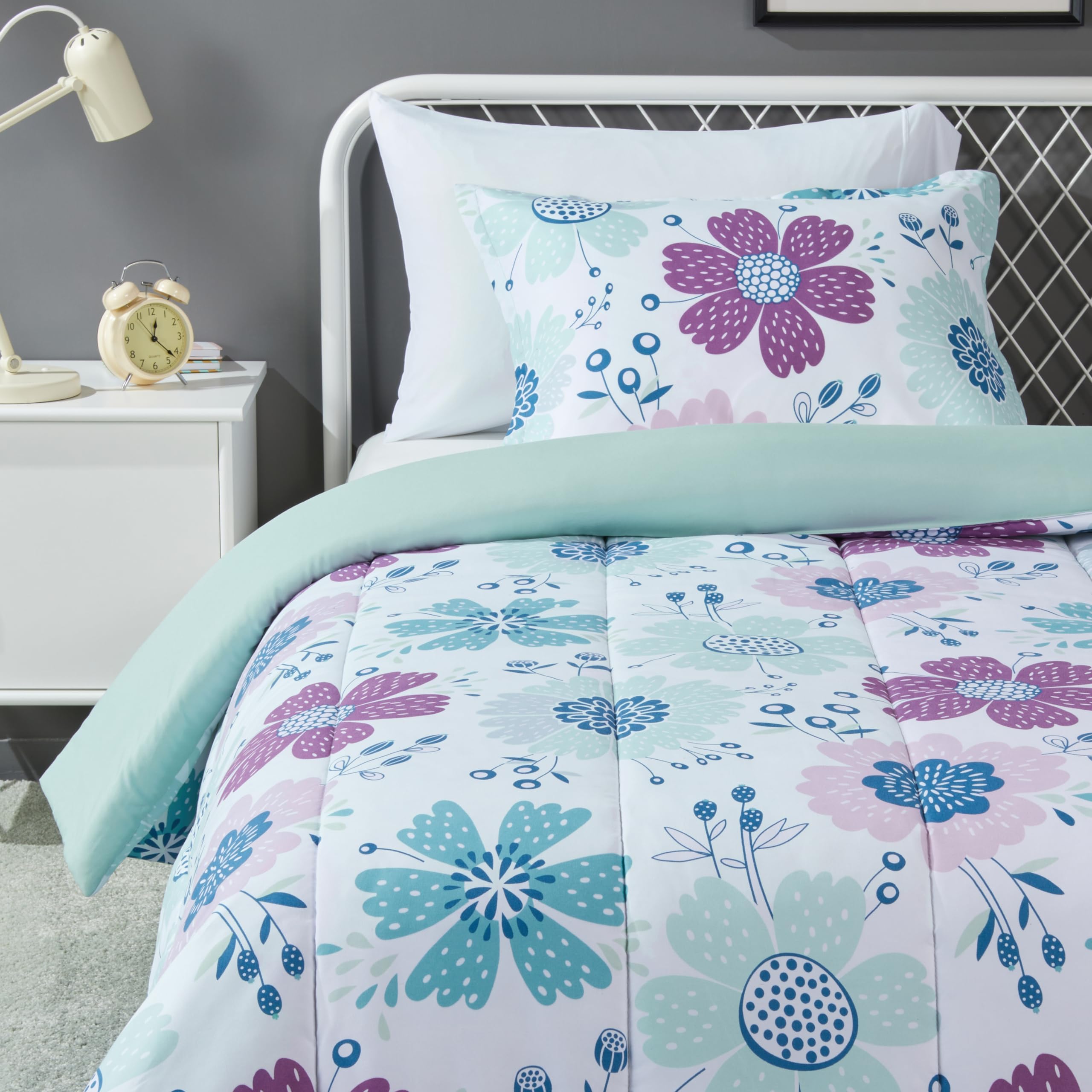 Amazon Basics 2-Piece Soft, All-Season Microfiber Kids Comforter and Pillow Sham Set, Twin, Purple Flowers, Bluish Pink, Floral