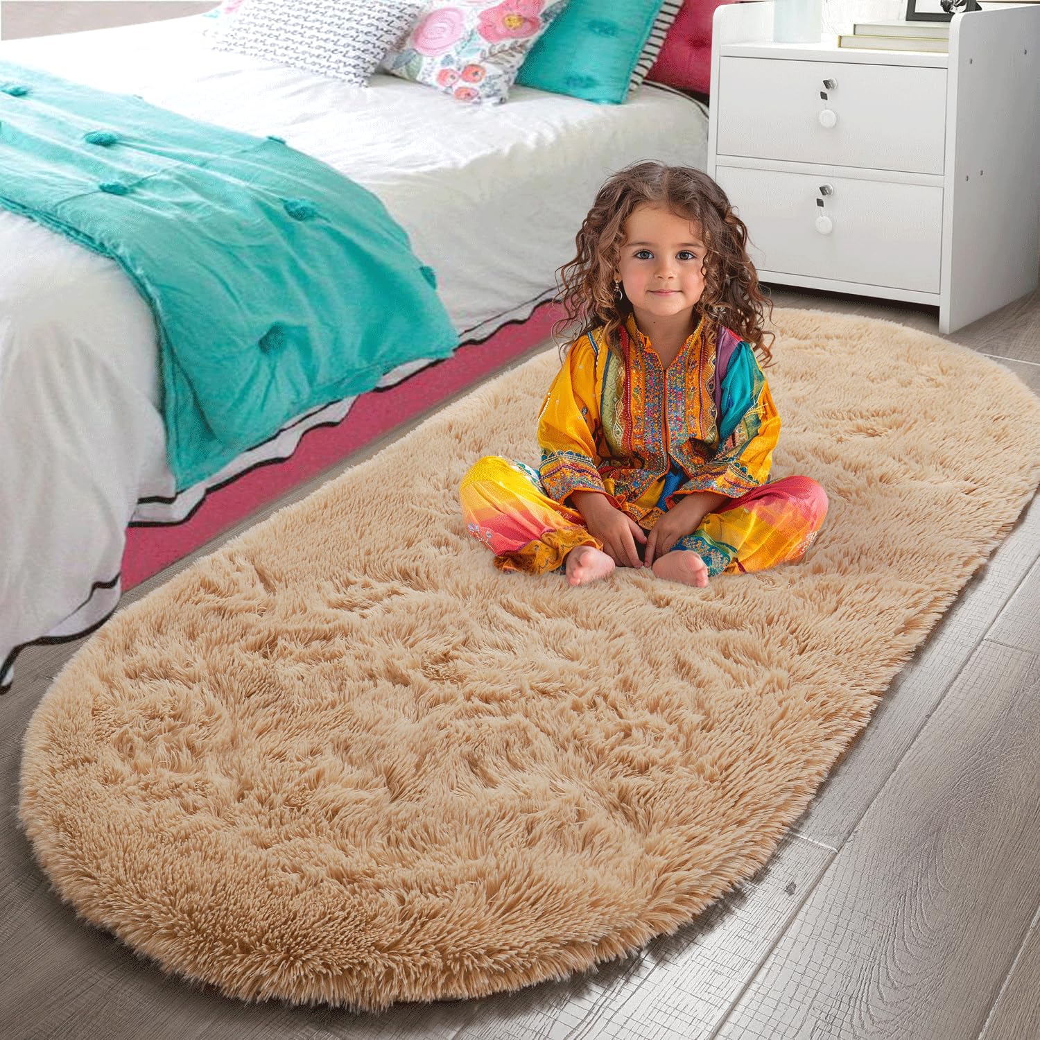 LOCHAS Fluffy Beige Bedroom Rug 2.6 x 5.3 Feet, Shaggy Area Rugs for Bedroom Bedside Girls Kids Room, Soft Oval Throw Rugs Carpe