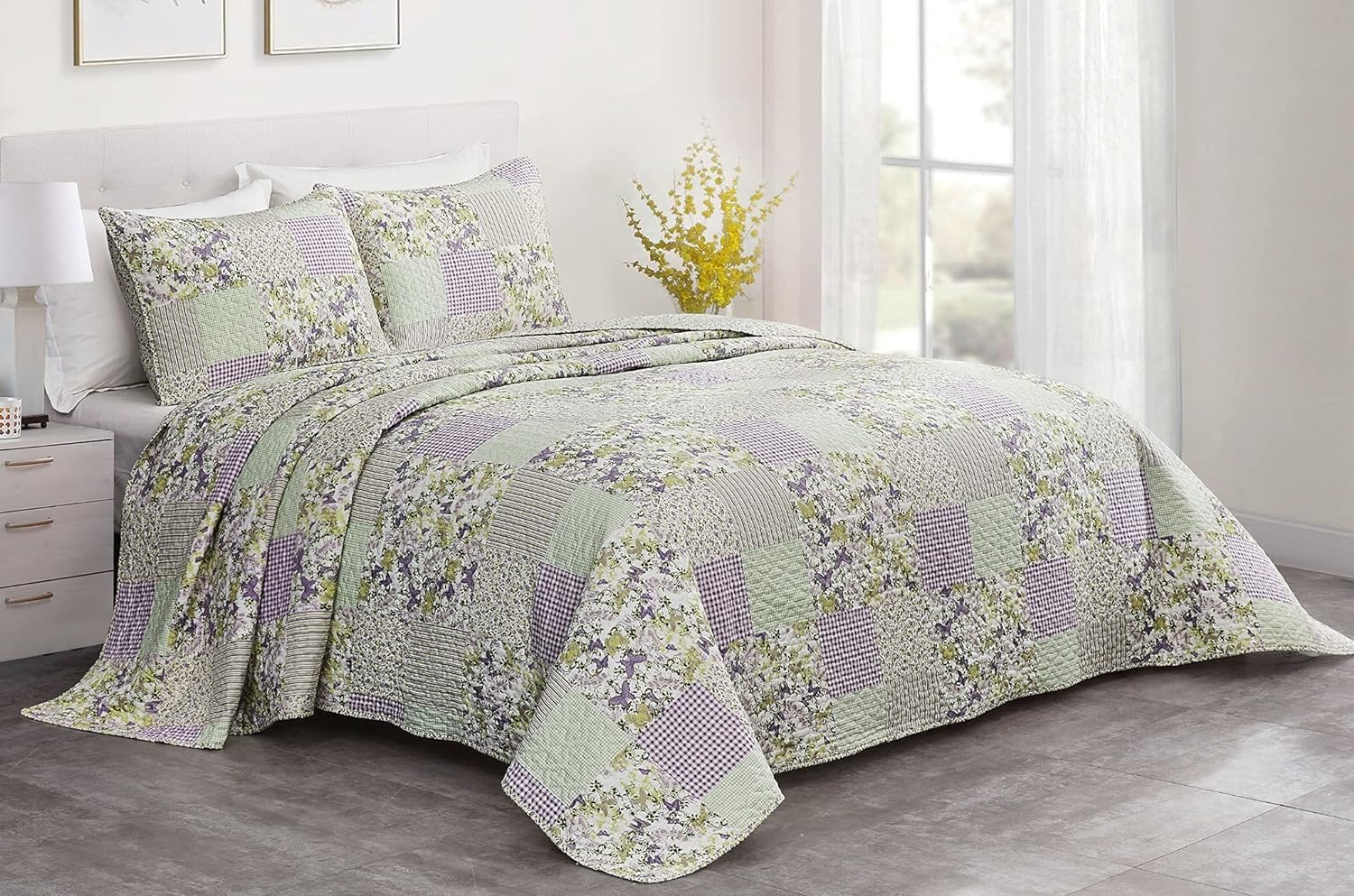 Chezmoi Collection Daisy 3-Piece Printed Patchwork Quilt Set - Purple Butterfly Botanical Candy Stripe Checkered Coverlet - Pre-