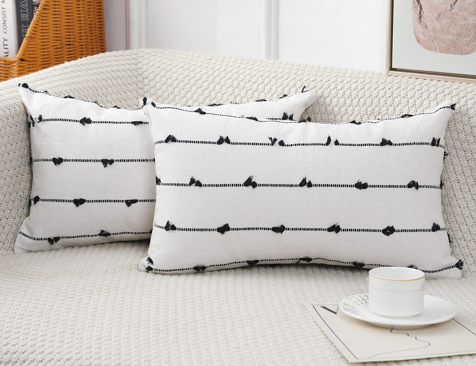 Nuyecy Set Of 2 Boho Lumbar Throw Pillow Covers 12X20,Black Off White Neutral Couch Pillow Case With Tassel Fringe Decorative,Mo