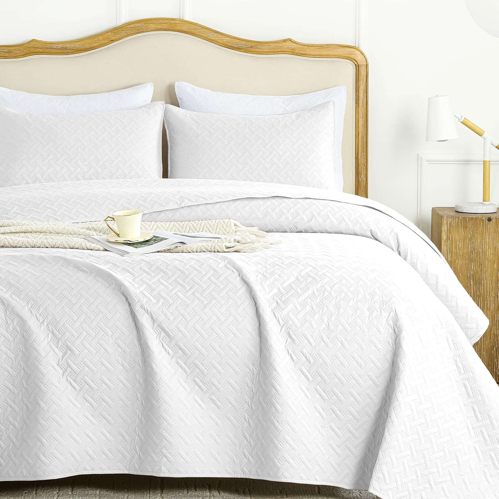 Flymme White Twin Quilt Bedding Set Thin Lightweight Bedspreads,Modern Style Geometric Weave Stripe Pattern,Soft Microfiber Bed