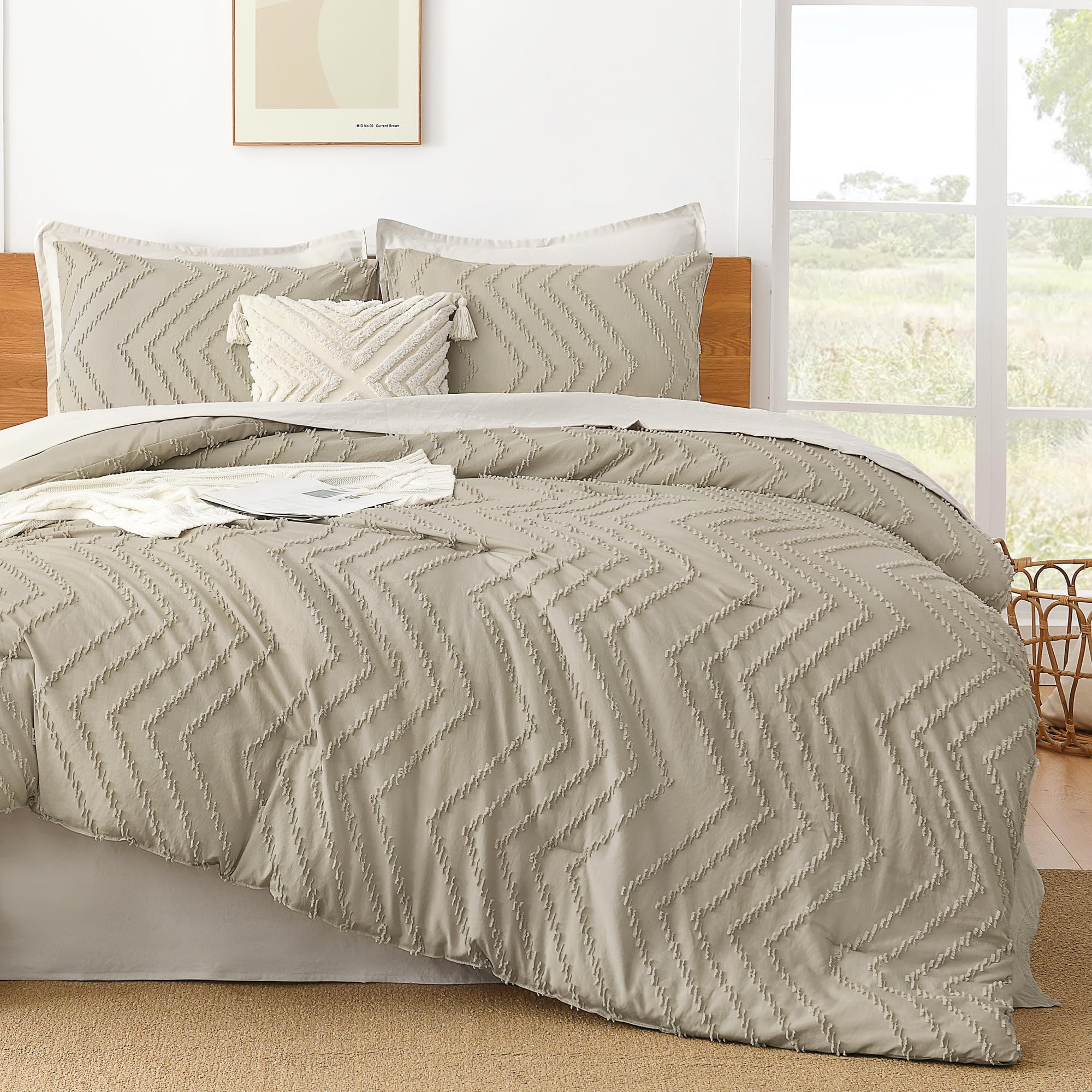 Litanika Oatmeal King Comforter Set, 3 Pieces Lightweight Tufted Bedding Sets, Down Alternative Comforter Fluffy Bed Set Gift Ch