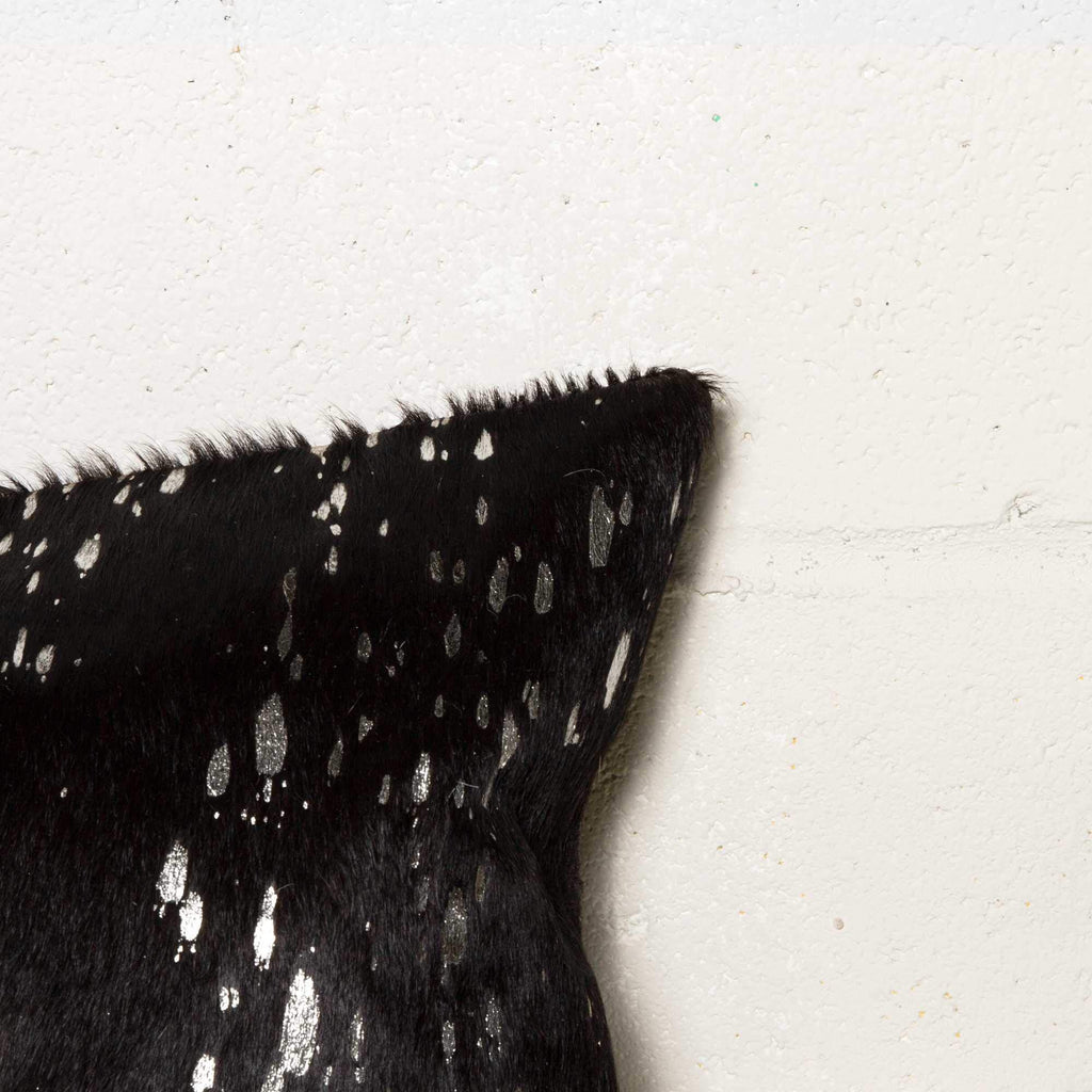 HomeRoots Decor 12' X 20' X 5' Black and Silver Cowhide Pillow
