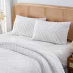 Litanika White King Comforter Set, 3 Pieces Lightweight Tufted Bedding Sets, Down Alternative Comforter Fluffy Bed Set Gift Choi