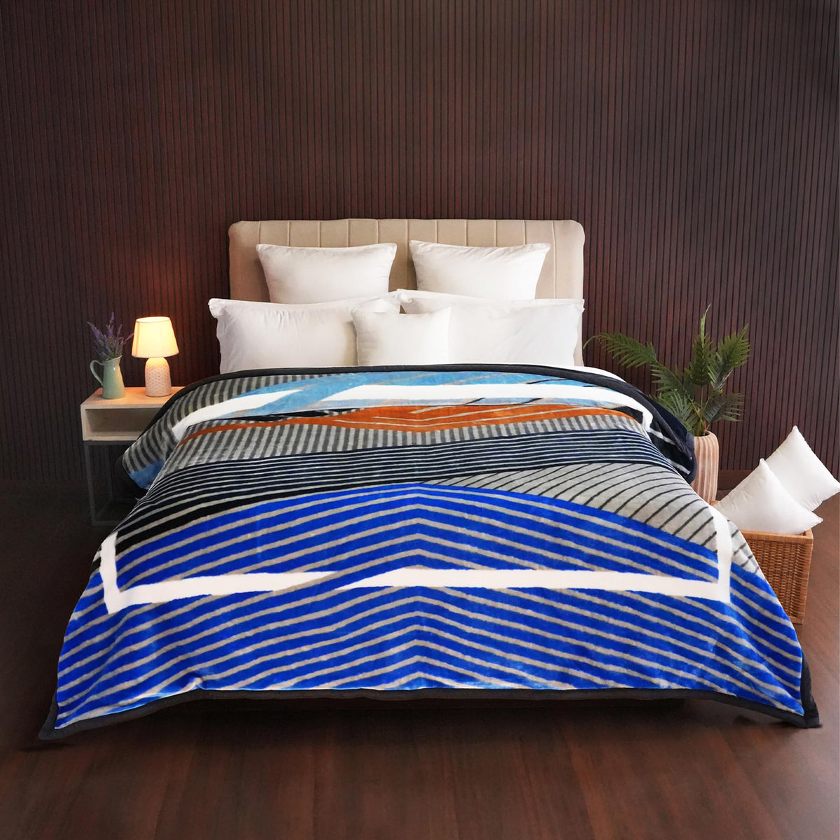 MYTRIDENT His and Her Double Bed Printed Mink Blanket | Super Soft & Cozy 4.2 KG Heavy Blanket for Winters | 215cm X 235cm or 85