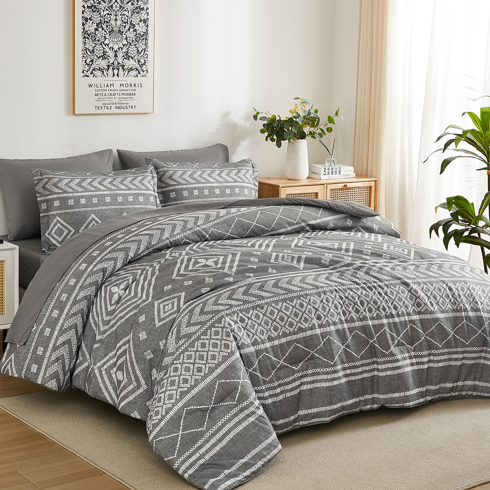 Yiran Boho Full Size Comforter Set, Grey Aztec Comforter Bedding Set, 7 Piece Bed In A Bag, Soft Microfiber Bohemian Striped Com