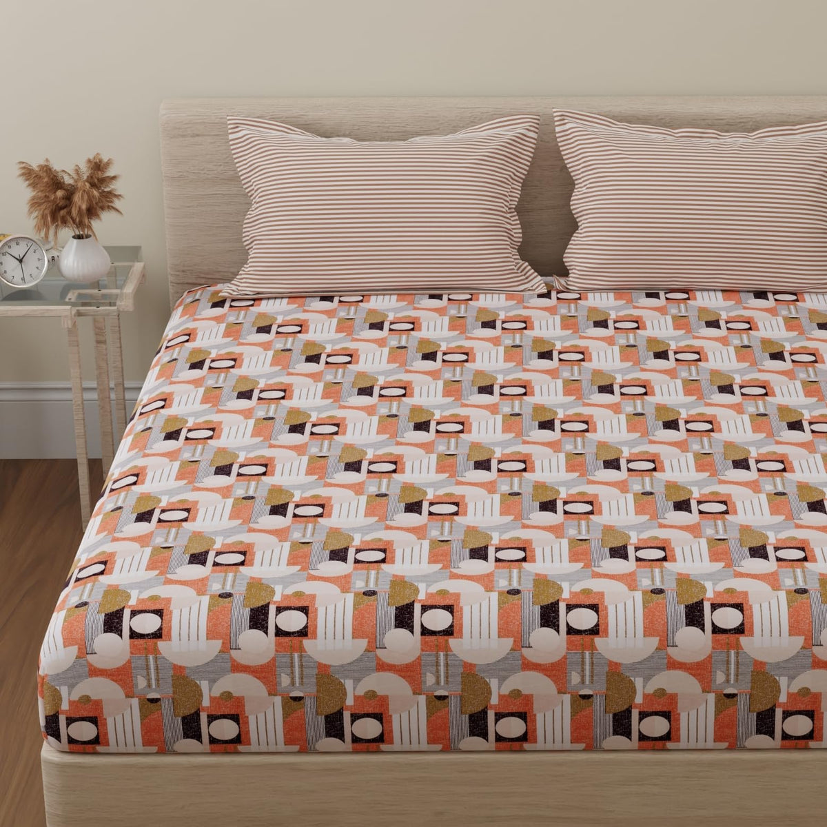 Huesland by Ahmedabad Cotton 144 TC Double Bedsheet Cotton with 2 Pillow Covers | White, Orange & Black