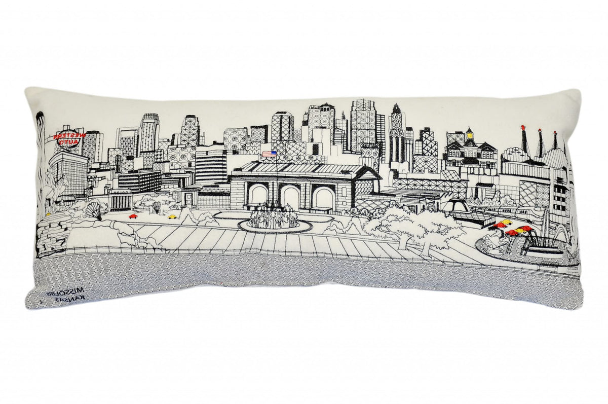 HomeRoots Cream 35' White Kansas City Daylight Skyline Lumbar Decorative Pillow