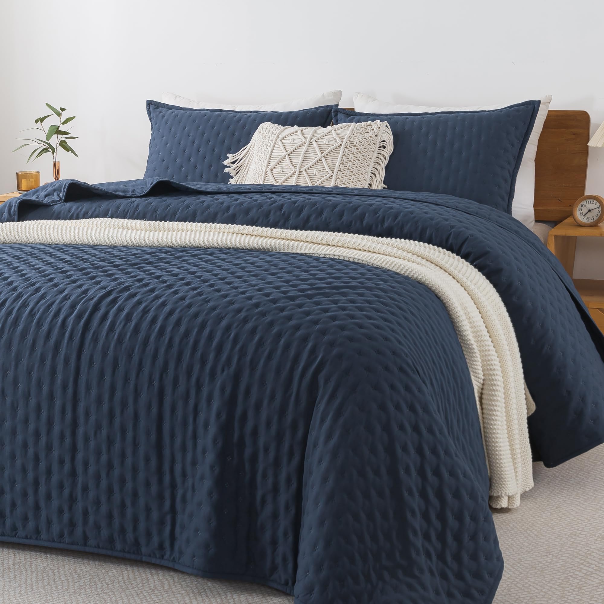 Andency Navy Blue Queen Size Quilt Bedding Set (90x96 Inch), 3 Pieces Soft Lightweight Bedspread Coverlet, Boho Summer Quilt Que