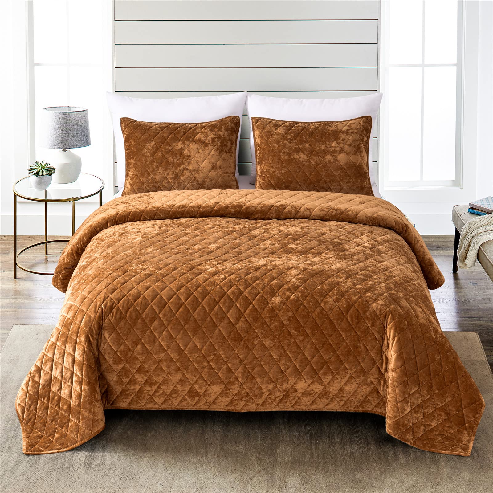 Fredsure Distressed Velvet Quilt Set, 3 Pieces Caramel Gold Queen, Distressed Velvet Face And Brushed Microfiber Reverse With Di