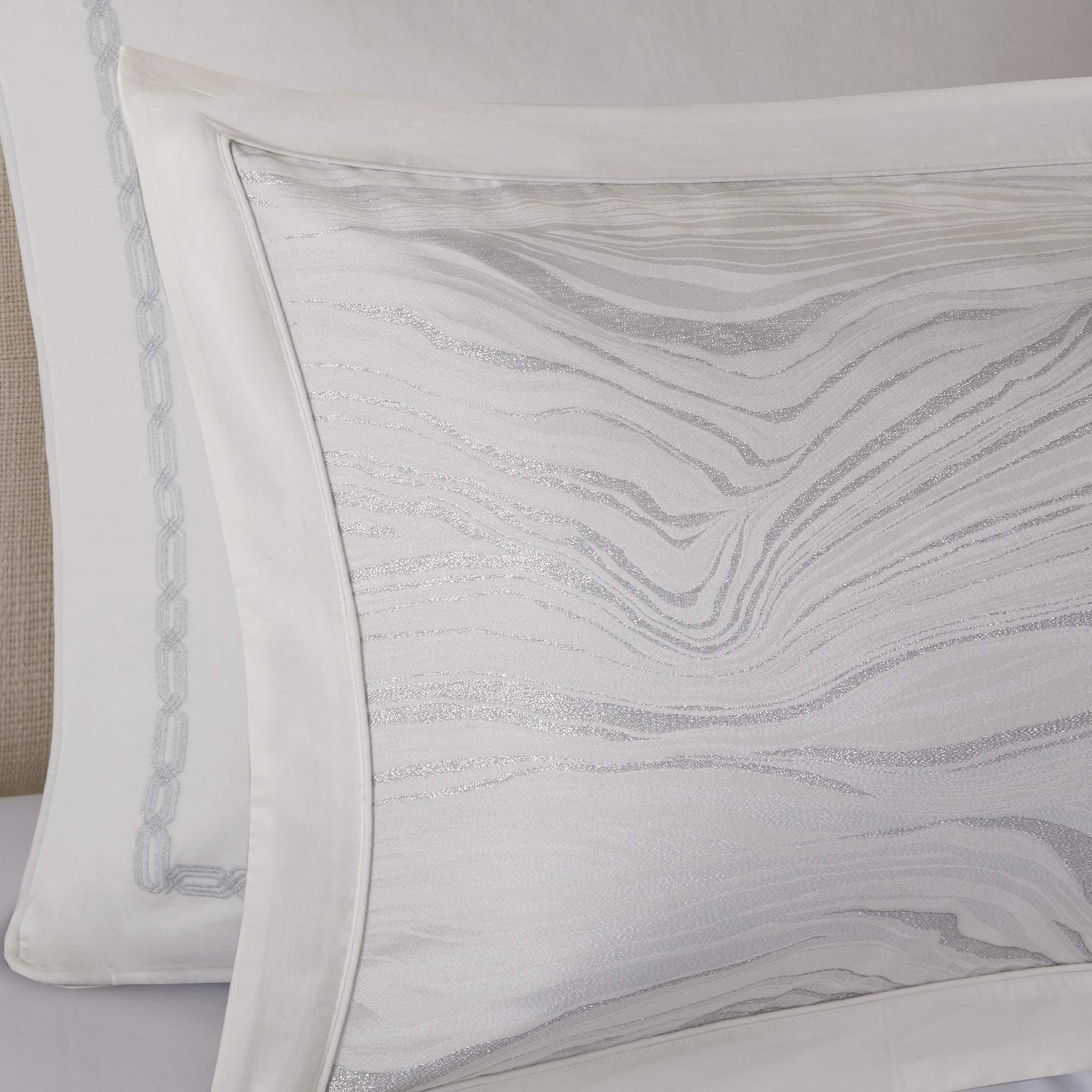 Madison Park Signature Glam Cozy Comforter Set - All Season Bedding Combo Filled Insert And Removable Duvet Cover, Shams, Decorative Pillows, Metallic White King(110'X96') 10 Piece
