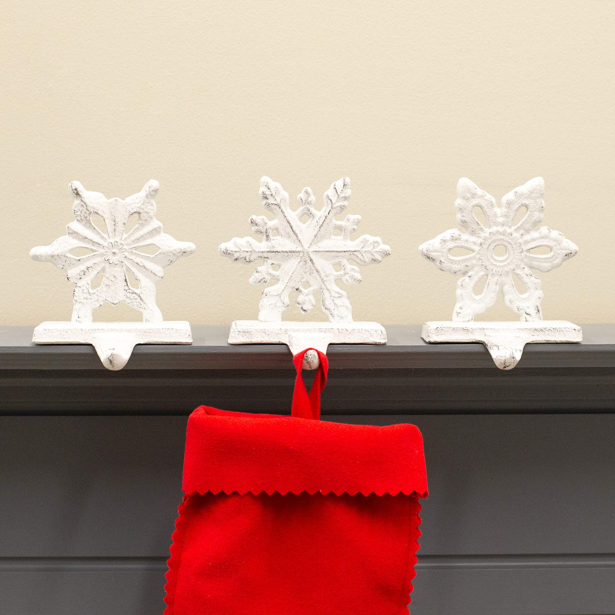 Snowflake Rustic White 6 X 5 Iron Metal Christmas Stocking Hangers Set Of 3